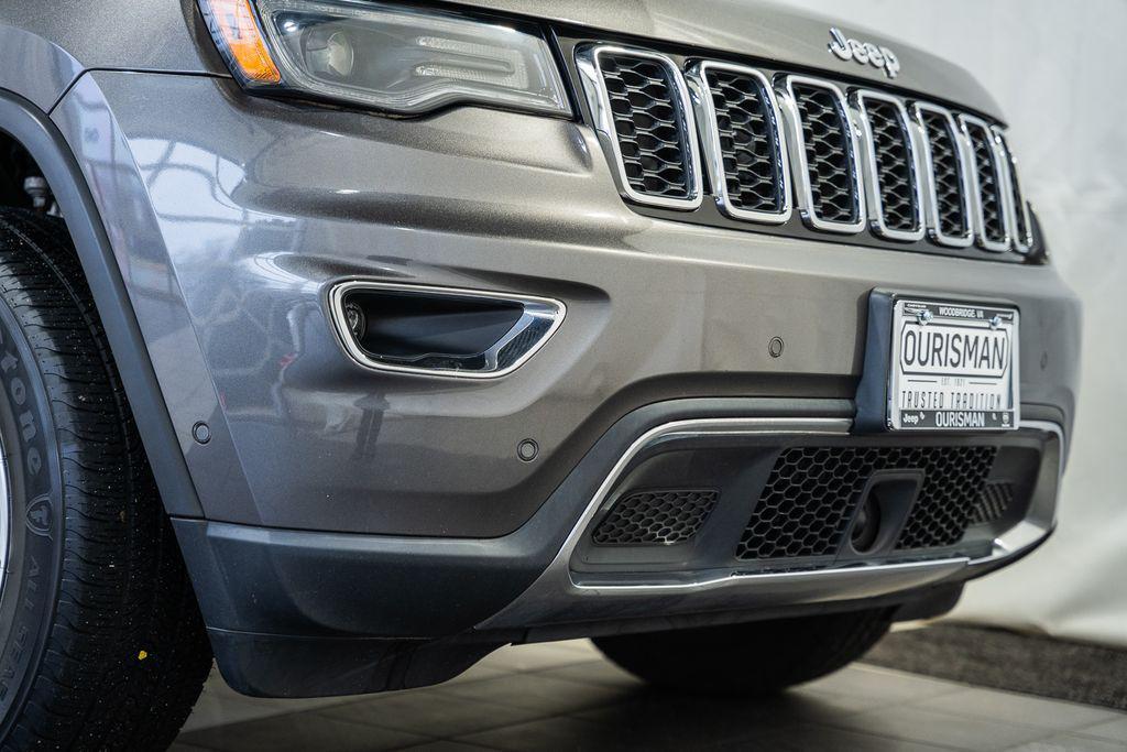 used 2018 Jeep Grand Cherokee car, priced at $15,000