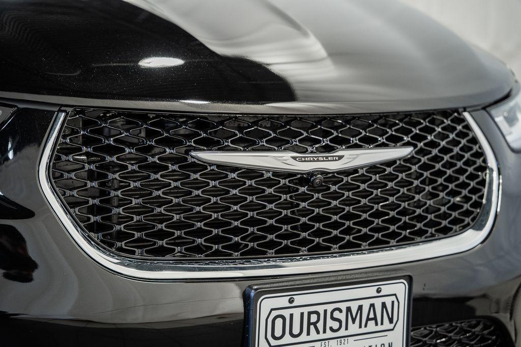 new 2026 Chrysler Pacifica car, priced at $47,116