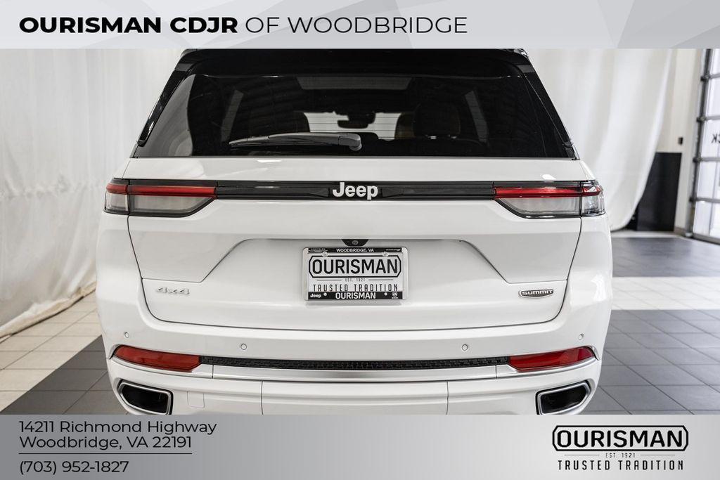 used 2024 Jeep Grand Cherokee car, priced at $40,999