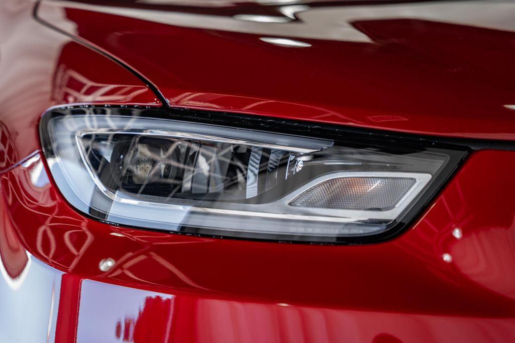 new 2026 Chrysler Pacifica car, priced at $46,176