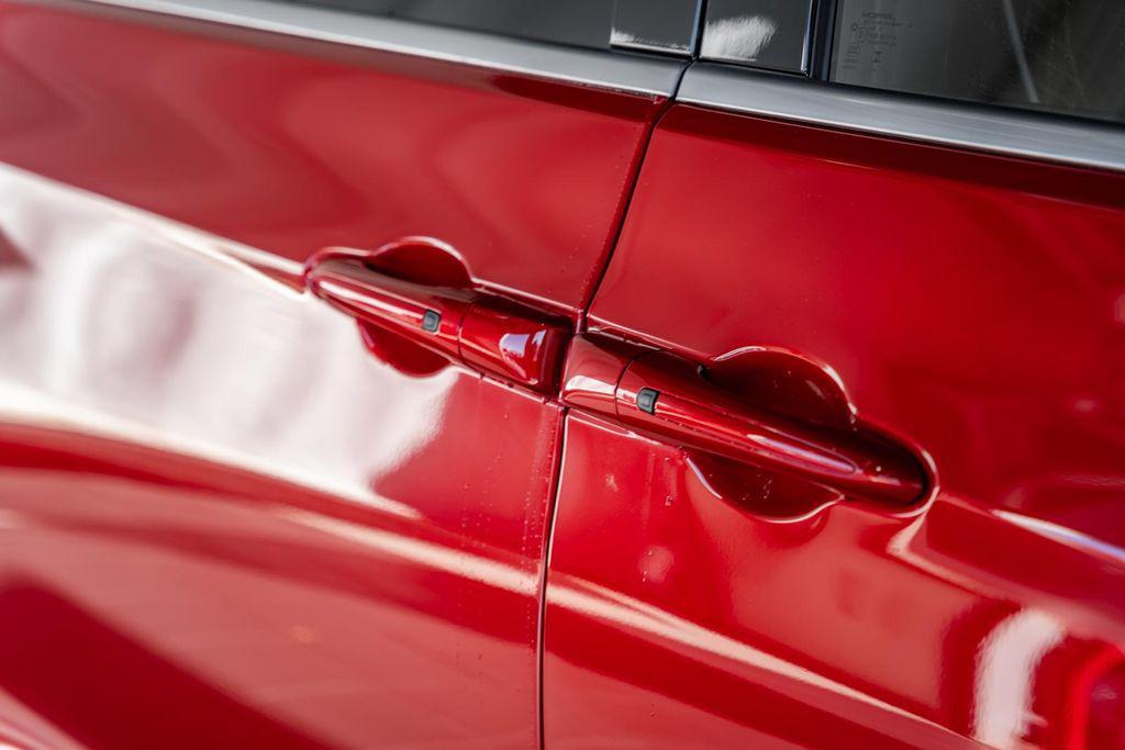 new 2026 Chrysler Pacifica car, priced at $46,176