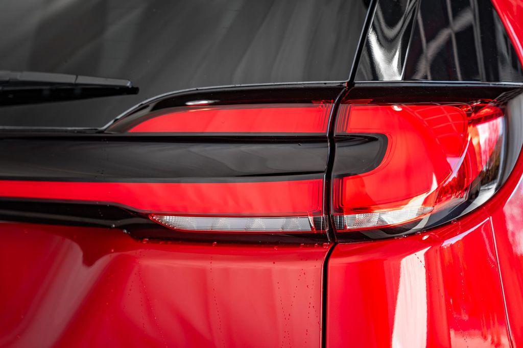 new 2026 Chrysler Pacifica car, priced at $46,176