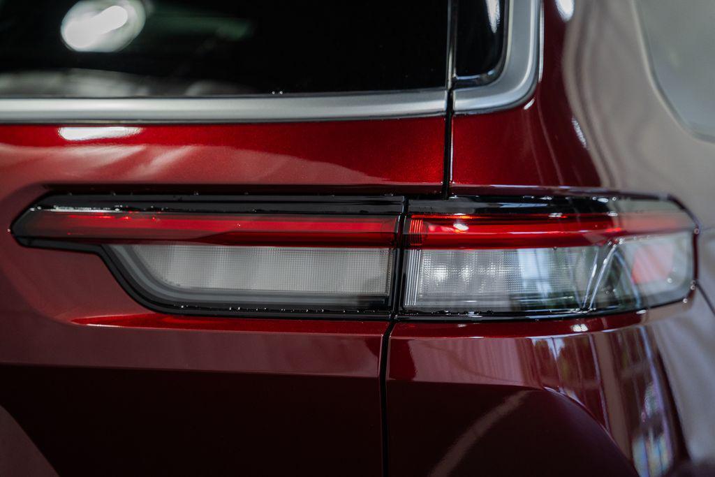 new 2026 Jeep Grand Cherokee L car, priced at $46,526