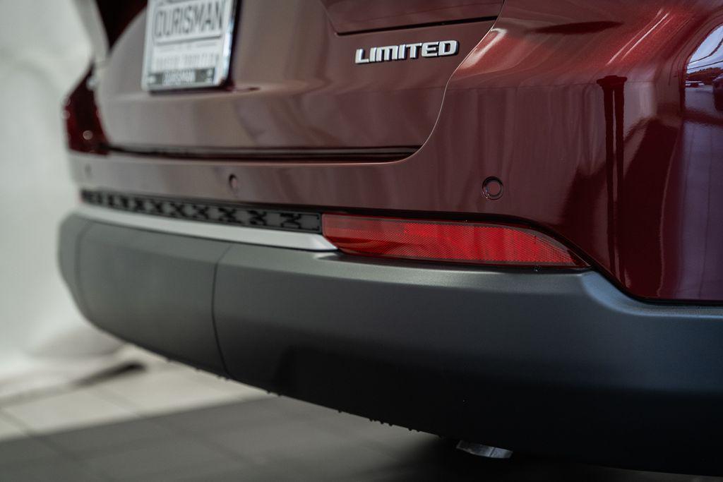 new 2026 Jeep Grand Cherokee L car, priced at $46,526