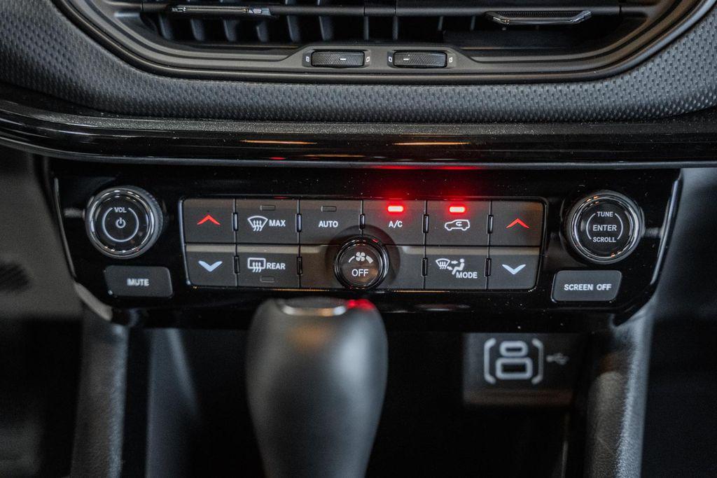 new 2025 Jeep Compass car, priced at $32,105