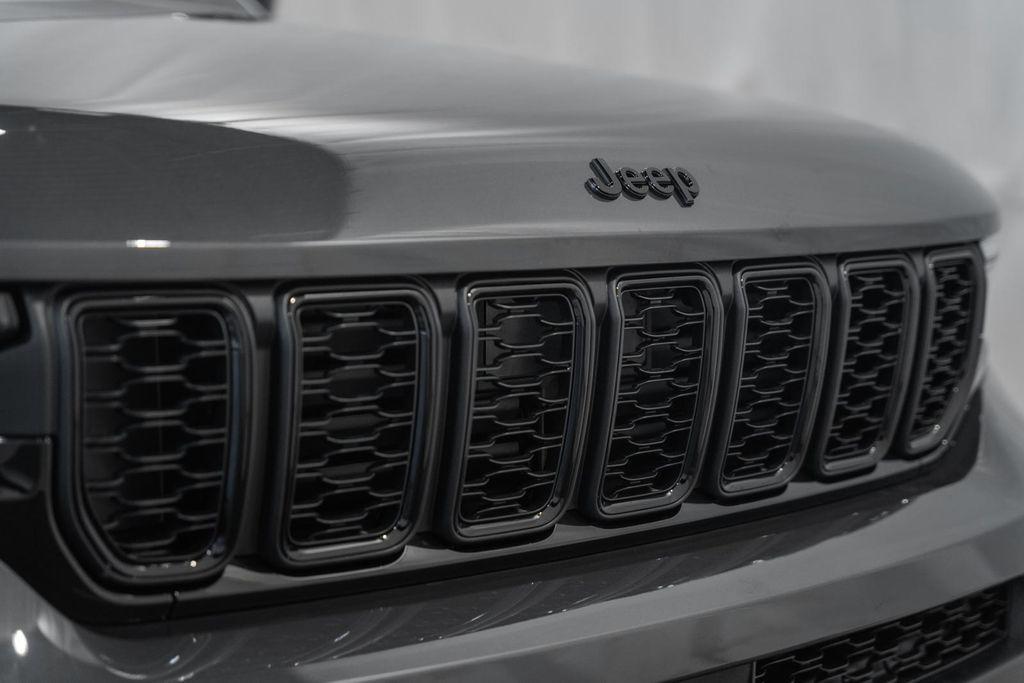 new 2025 Jeep Grand Cherokee L car, priced at $39,128