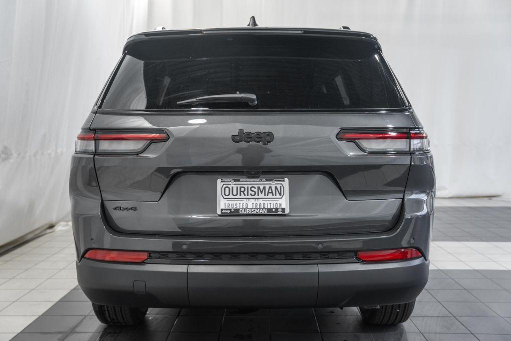 new 2025 Jeep Grand Cherokee L car, priced at $39,128