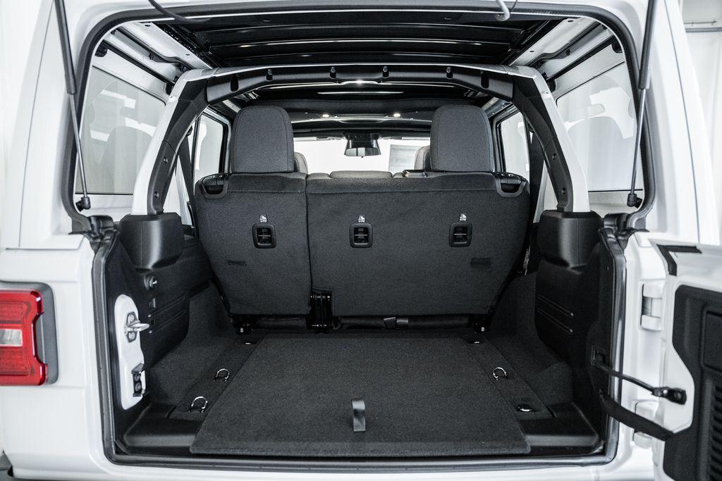 new 2026 Jeep Wrangler car, priced at $43,973