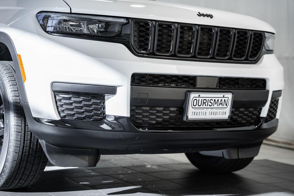 new 2025 Jeep Grand Cherokee L car, priced at $38,592