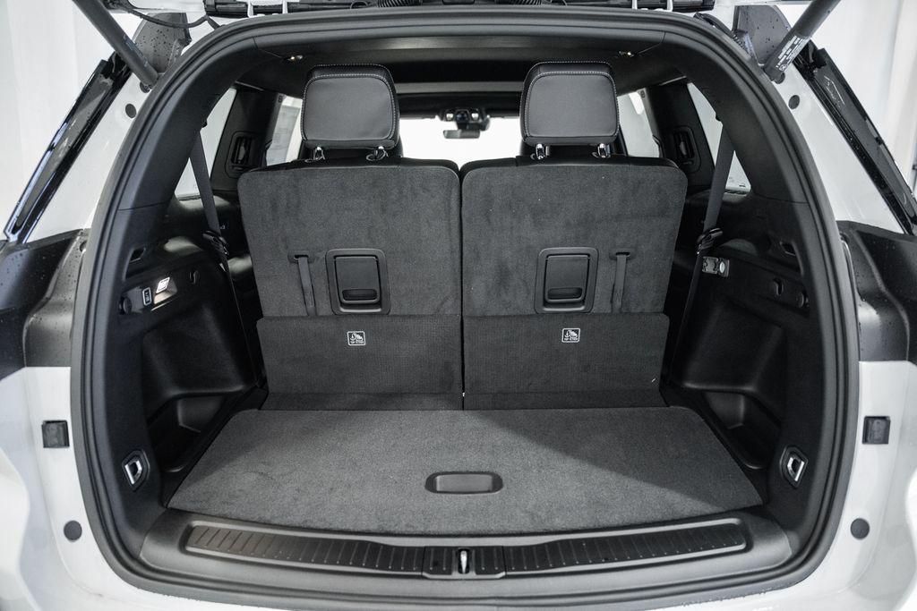 new 2025 Jeep Grand Cherokee L car, priced at $38,592