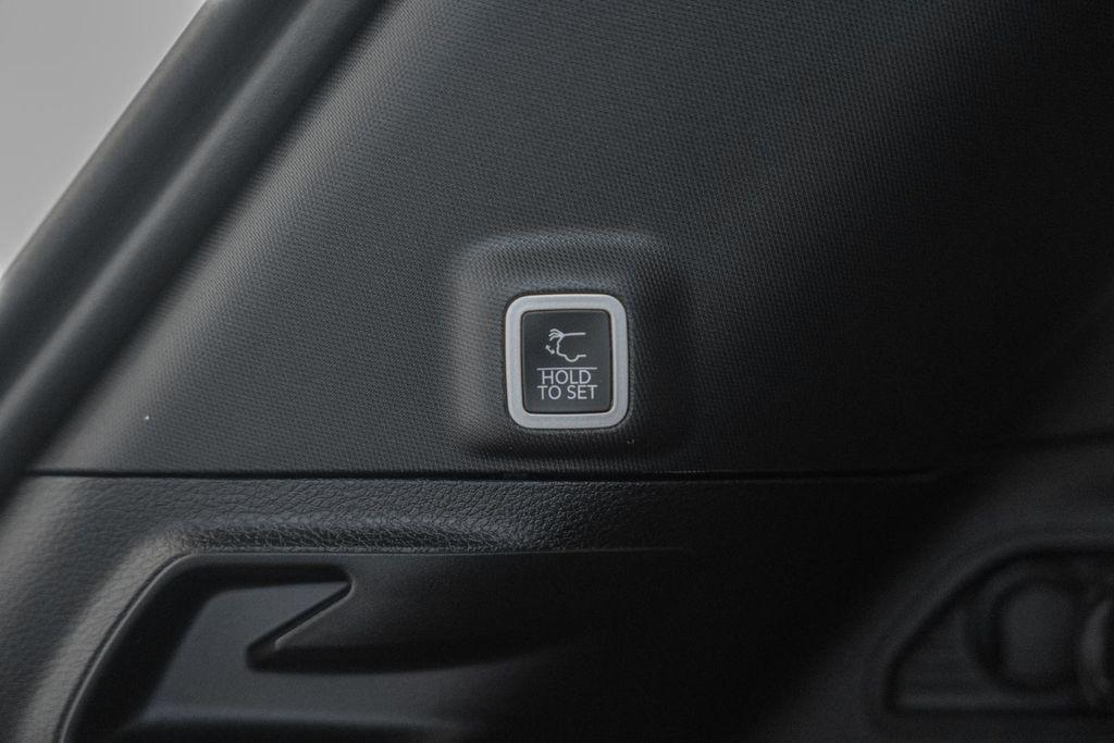 new 2025 Jeep Grand Cherokee car, priced at $39,206