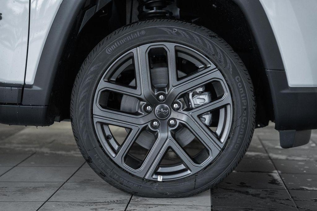 new 2026 Jeep Compass car, priced at $30,363