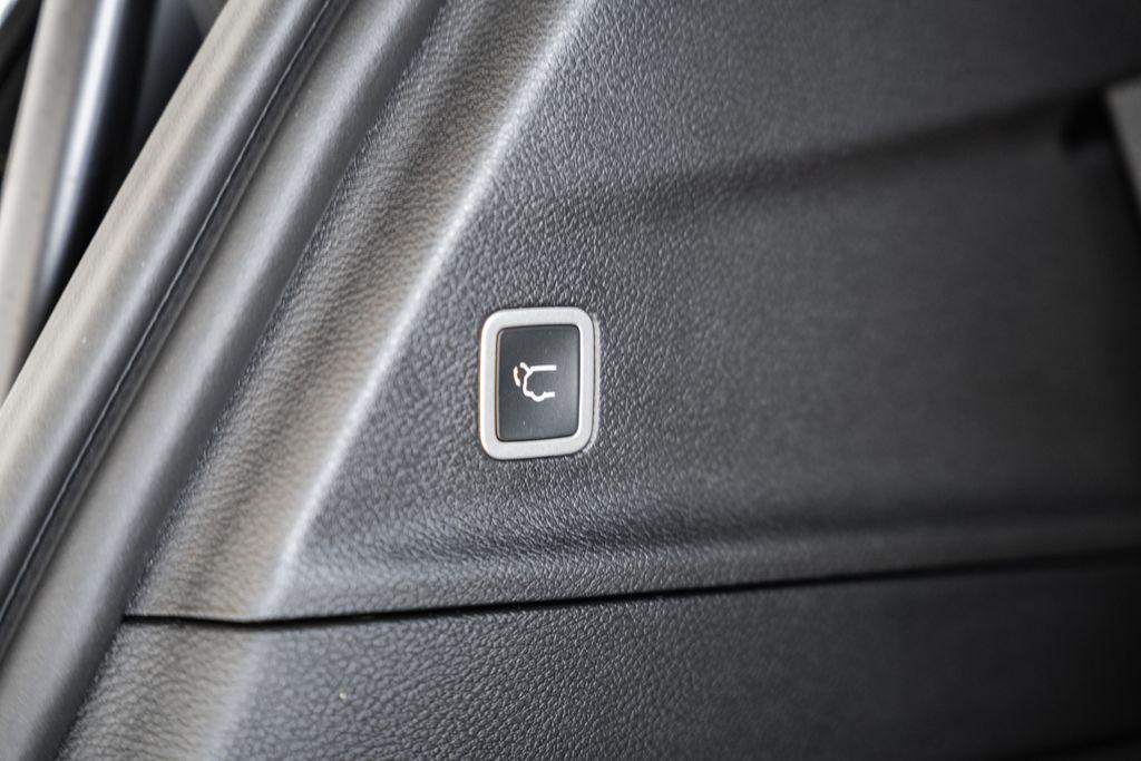 new 2026 Chrysler Pacifica car, priced at $45,579