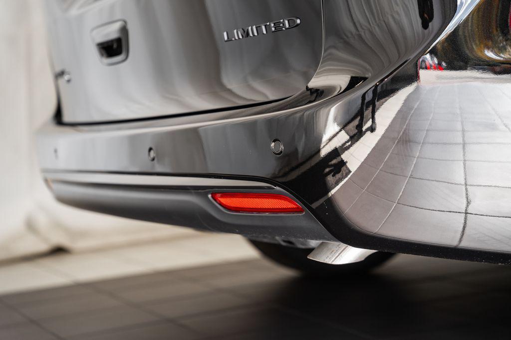 new 2026 Chrysler Pacifica car, priced at $45,579