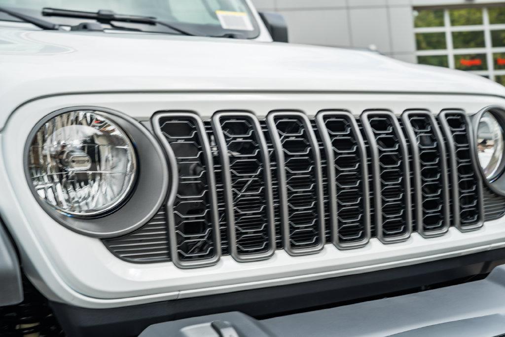 new 2027 Jeep Gladiator car, priced at $47,995