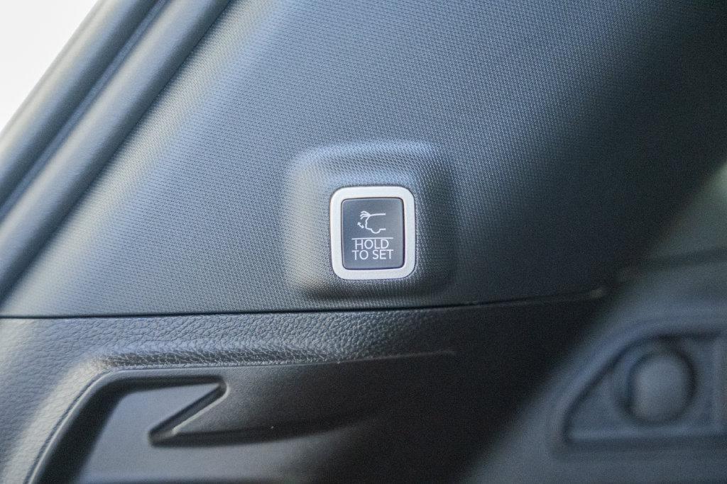 new 2027 Jeep Grand Cherokee car, priced at $49,500