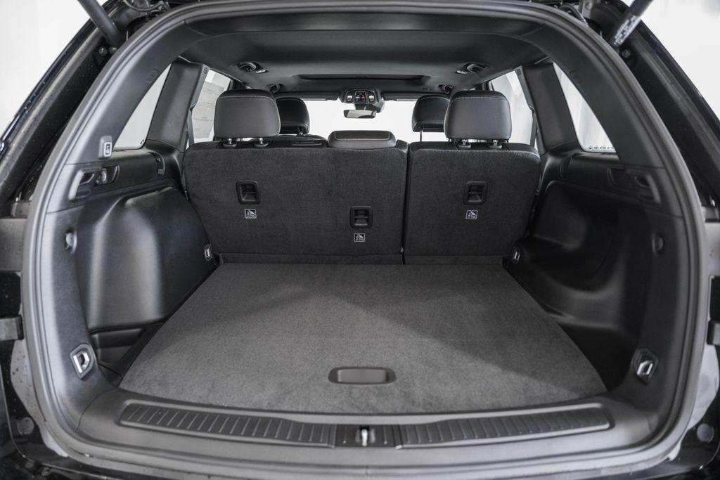 new 2025 Jeep Grand Cherokee car, priced at $38,206