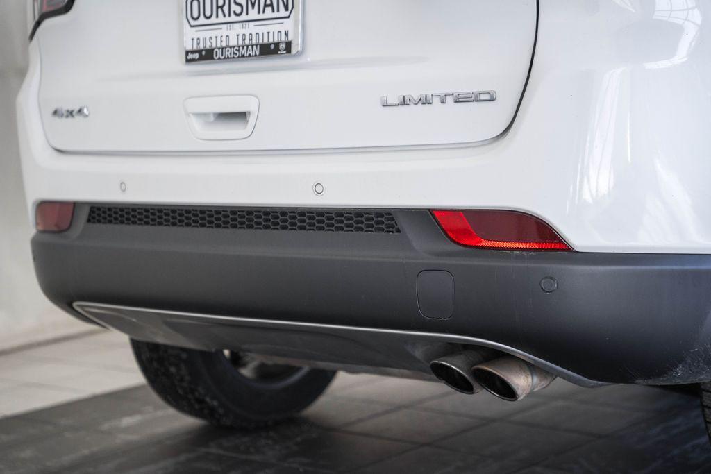 used 2022 Jeep Compass car, priced at $20,000