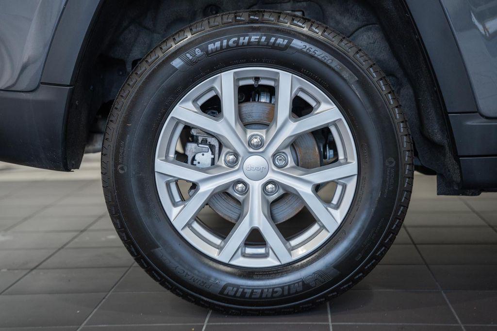 used 2023 Jeep Grand Cherokee car, priced at $32,450