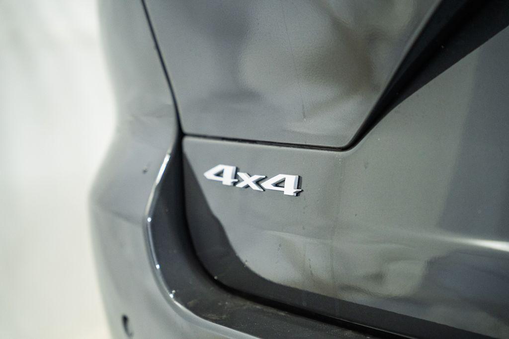 new 2026 Jeep Grand Cherokee car, priced at $47,694