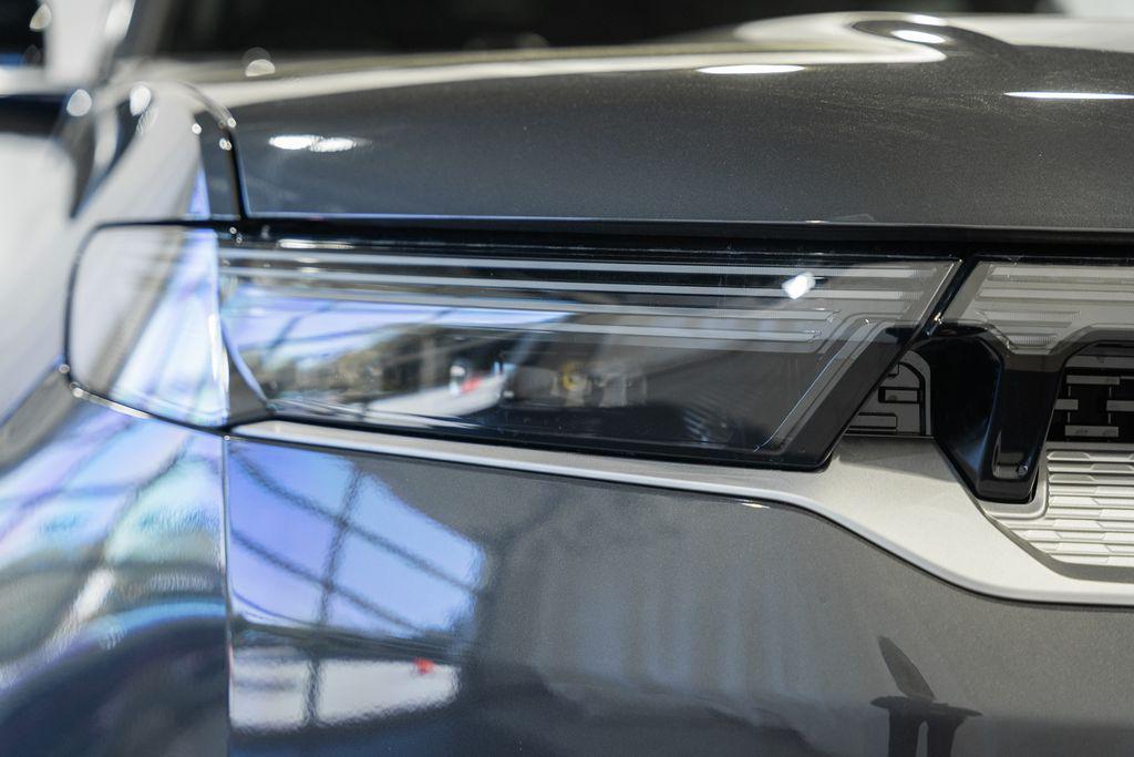 new 2026 Jeep Grand Wagoneer car, priced at $68,199