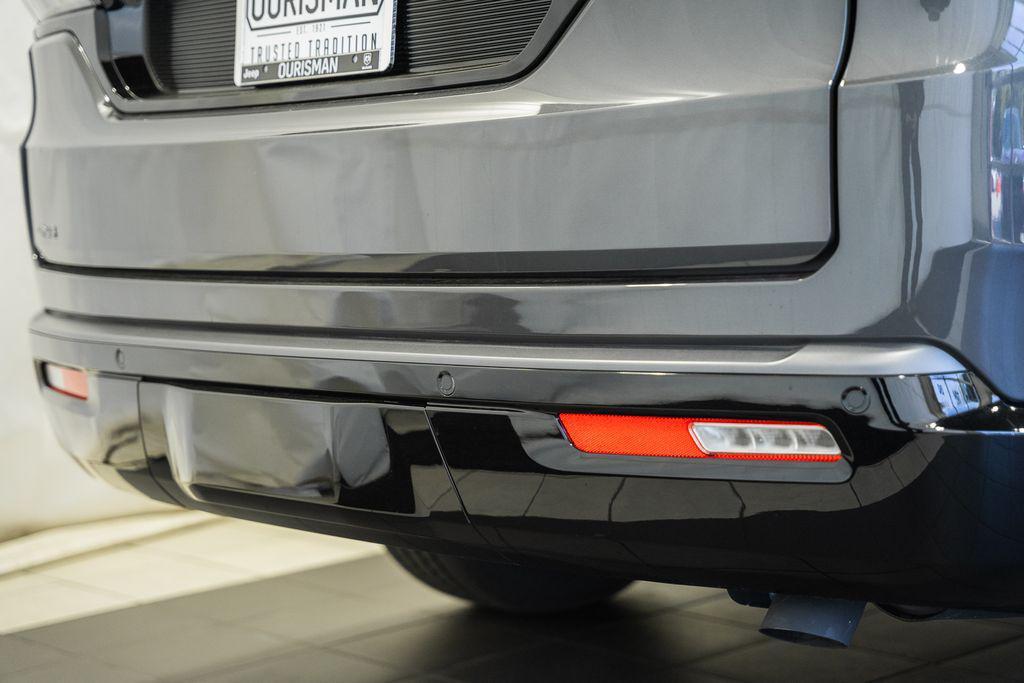 new 2026 Jeep Grand Wagoneer car, priced at $68,199