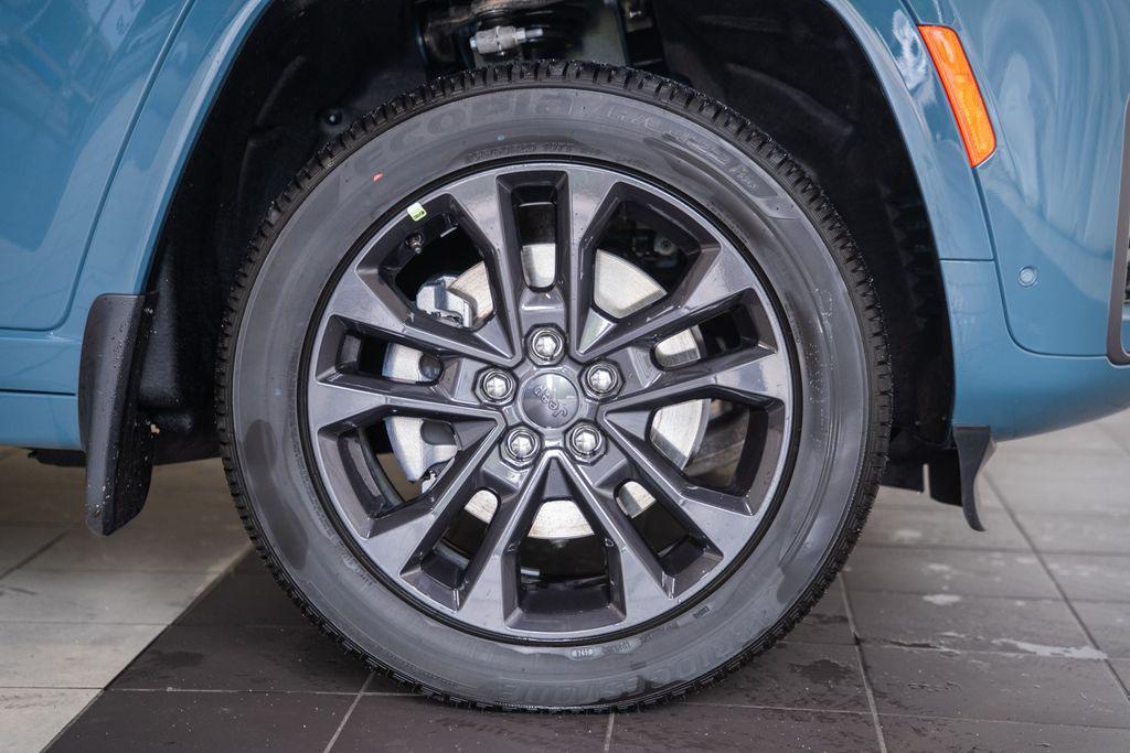 new 2026 Jeep Grand Cherokee L car, priced at $53,650