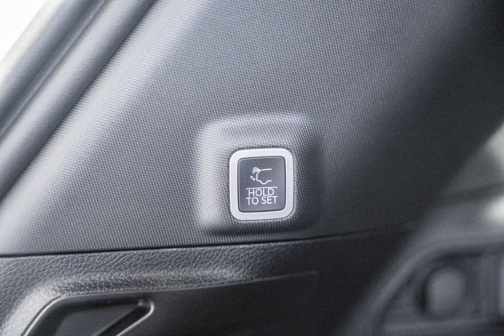 new 2025 Jeep Grand Cherokee car, priced at $32,531