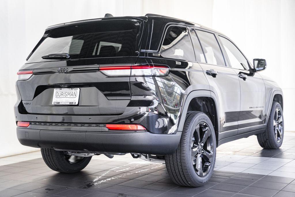 new 2025 Jeep Grand Cherokee car, priced at $40,310