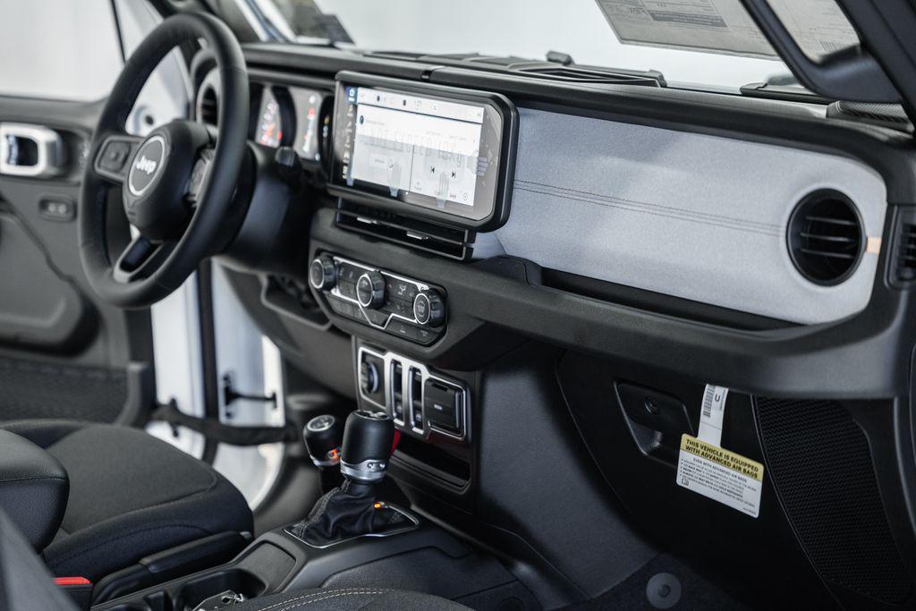 new 2026 Jeep Wrangler car, priced at $39,672