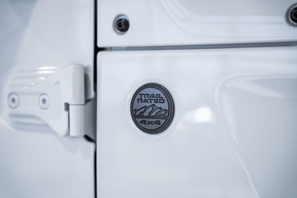 new 2026 Jeep Wrangler car, priced at $39,672