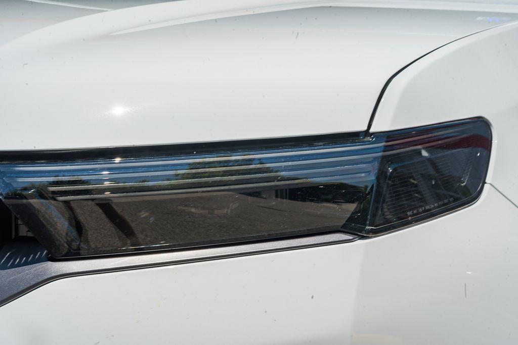 new 2026 Jeep Grand Wagoneer car, priced at $77,620
