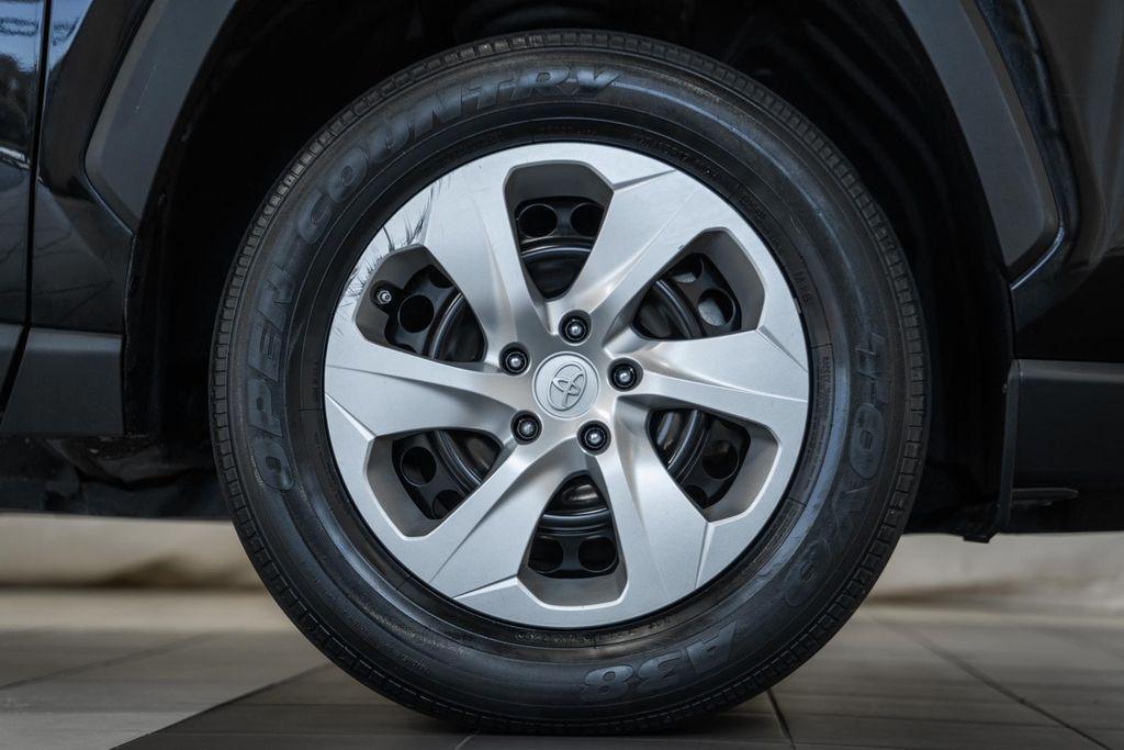 2021 Midnight Black Metallic Toyota RAV4