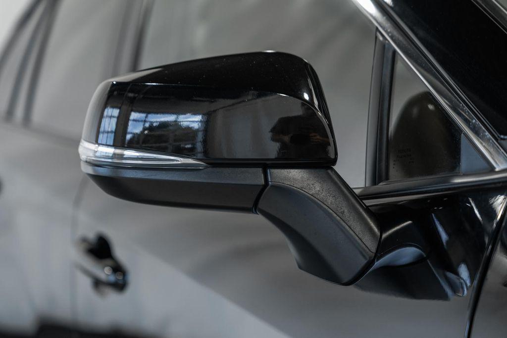 2021 Midnight Black Metallic Toyota RAV4