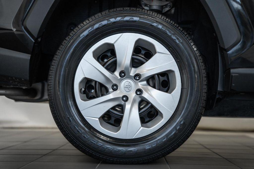 2021 Midnight Black Metallic Toyota RAV4