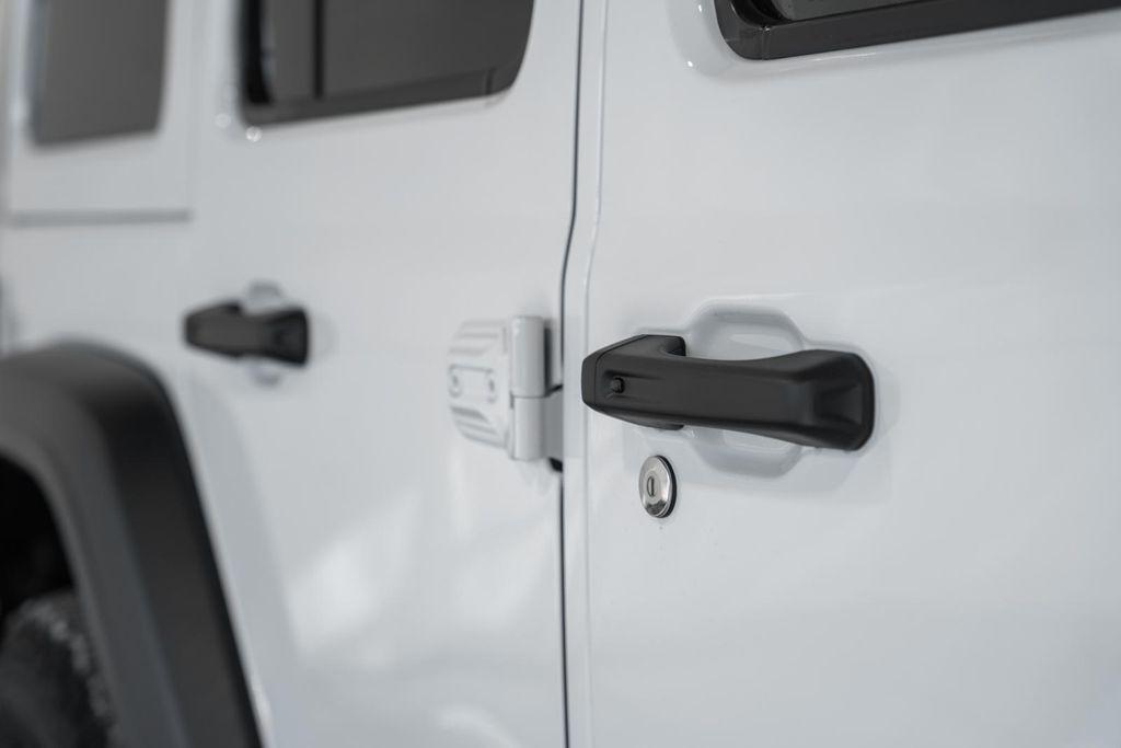 new 2026 Jeep Wrangler car, priced at $47,453