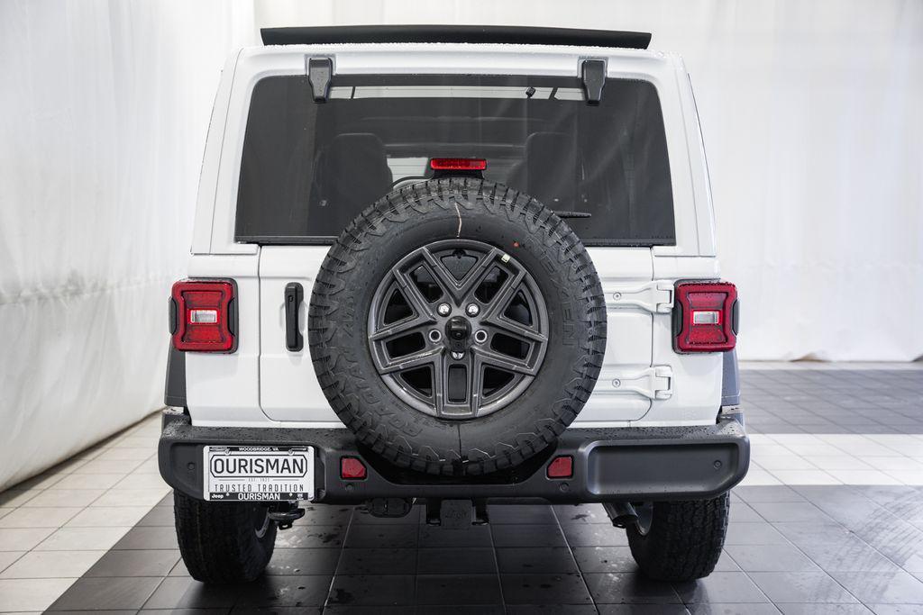 new 2026 Jeep Wrangler car, priced at $47,953