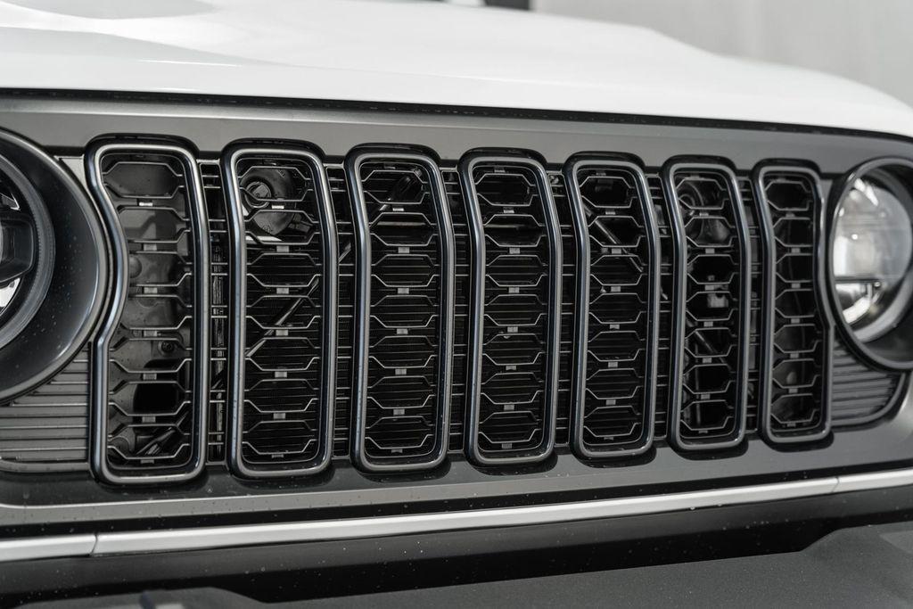 new 2026 Jeep Wrangler car, priced at $47,453