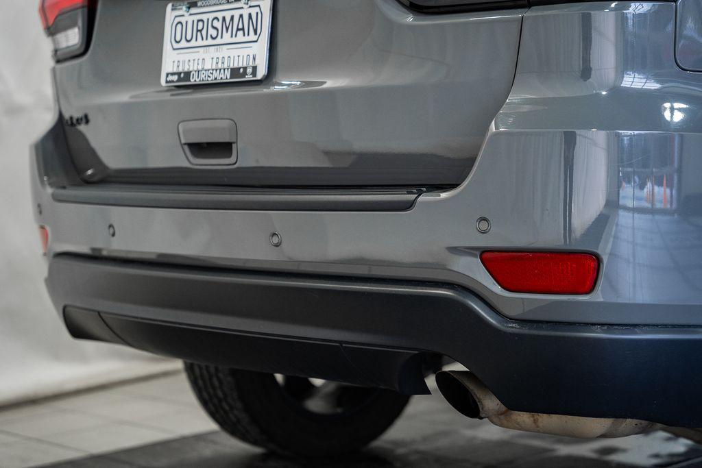 used 2021 Jeep Grand Cherokee car, priced at $19,000