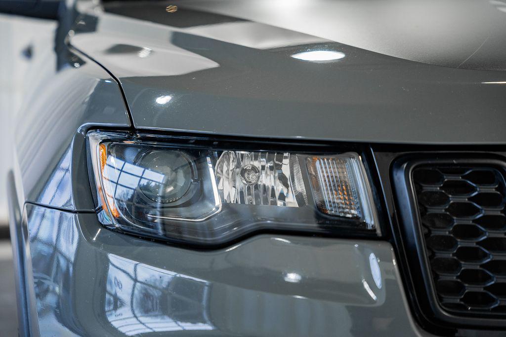 used 2021 Jeep Grand Cherokee car, priced at $19,000