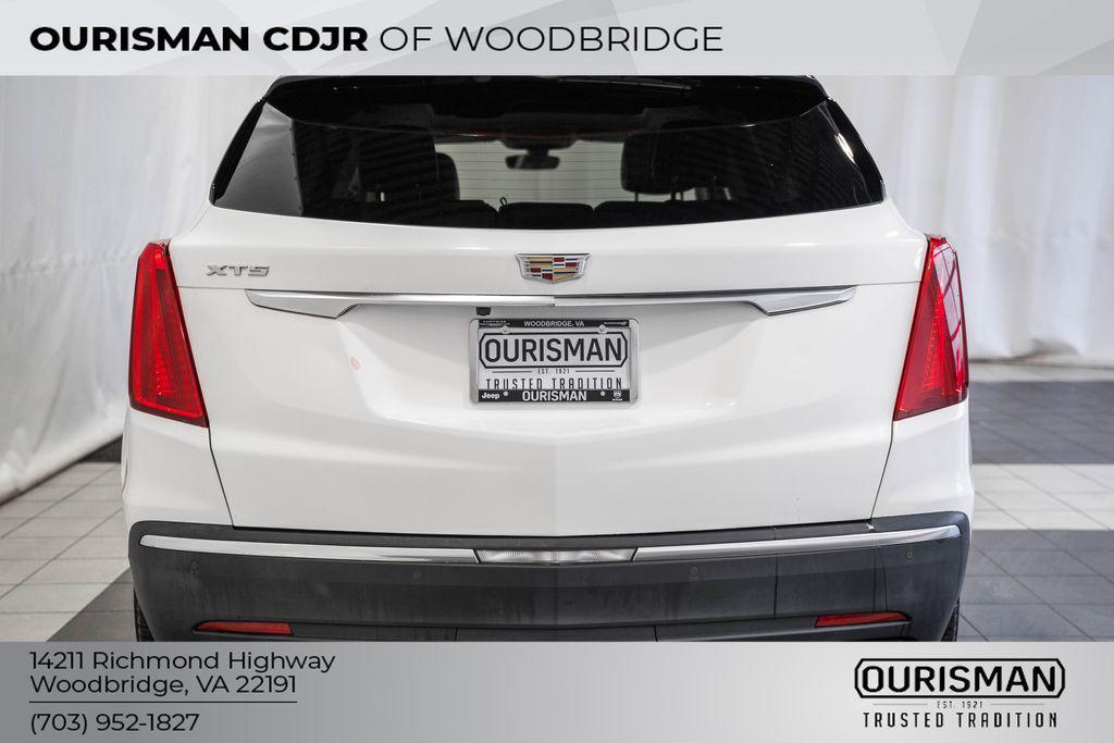 used 2017 Cadillac XT5 car, priced at $15,500