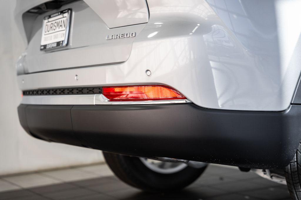 new 2025 Jeep Grand Cherokee car, priced at $34,028