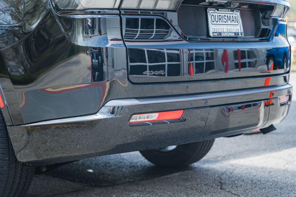 new 2026 Jeep Grand Wagoneer car, priced at $68,199