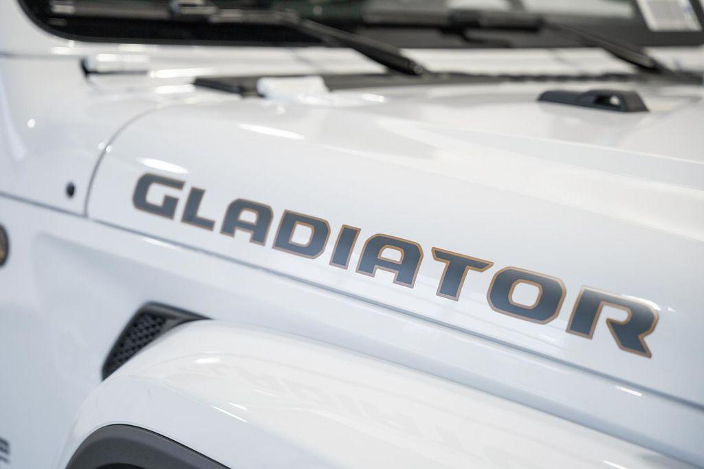 new 2026 Jeep Gladiator car, priced at $47,462
