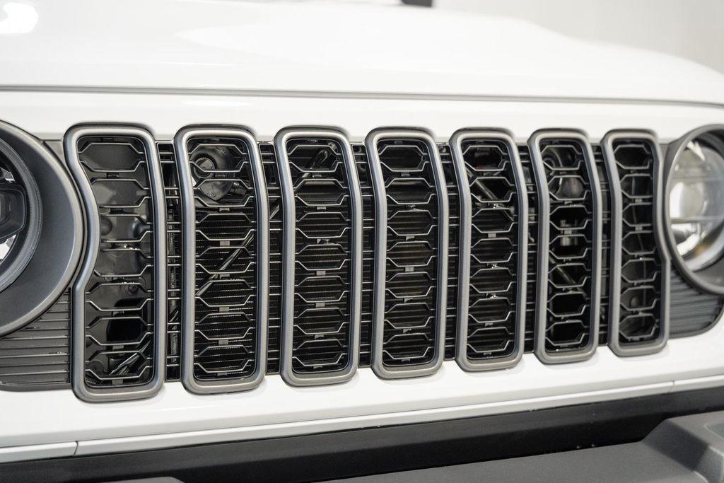 new 2026 Jeep Gladiator car, priced at $47,462