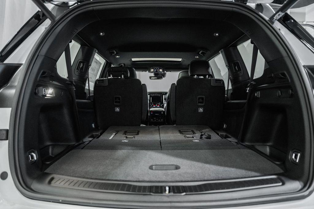 new 2025 Jeep Grand Cherokee L car, priced at $38,004