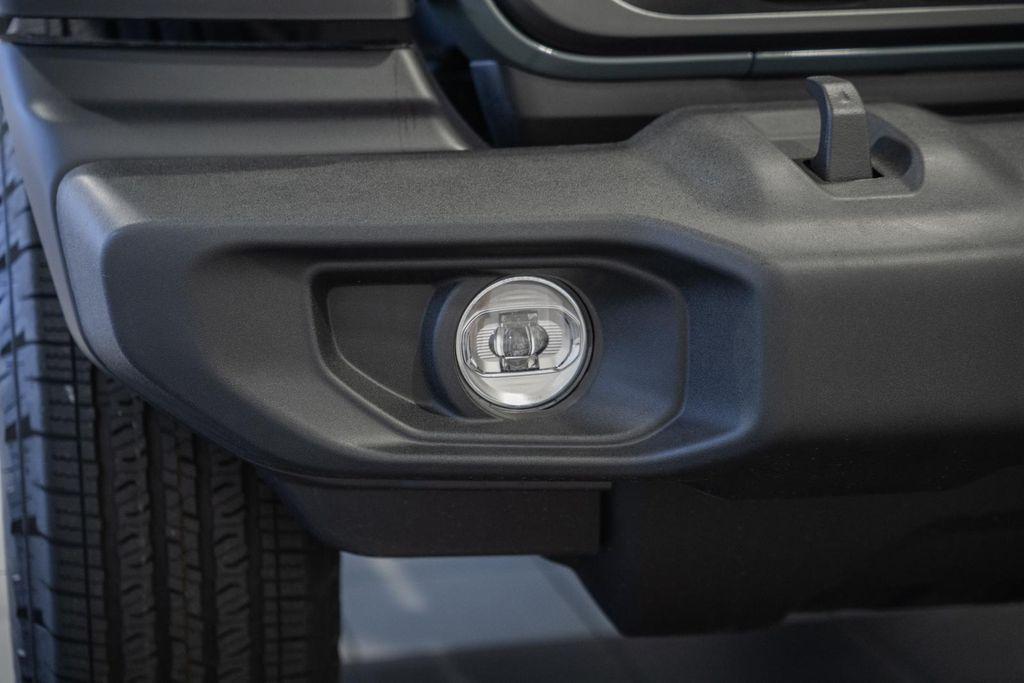 new 2026 Jeep Wrangler car, priced at $45,677