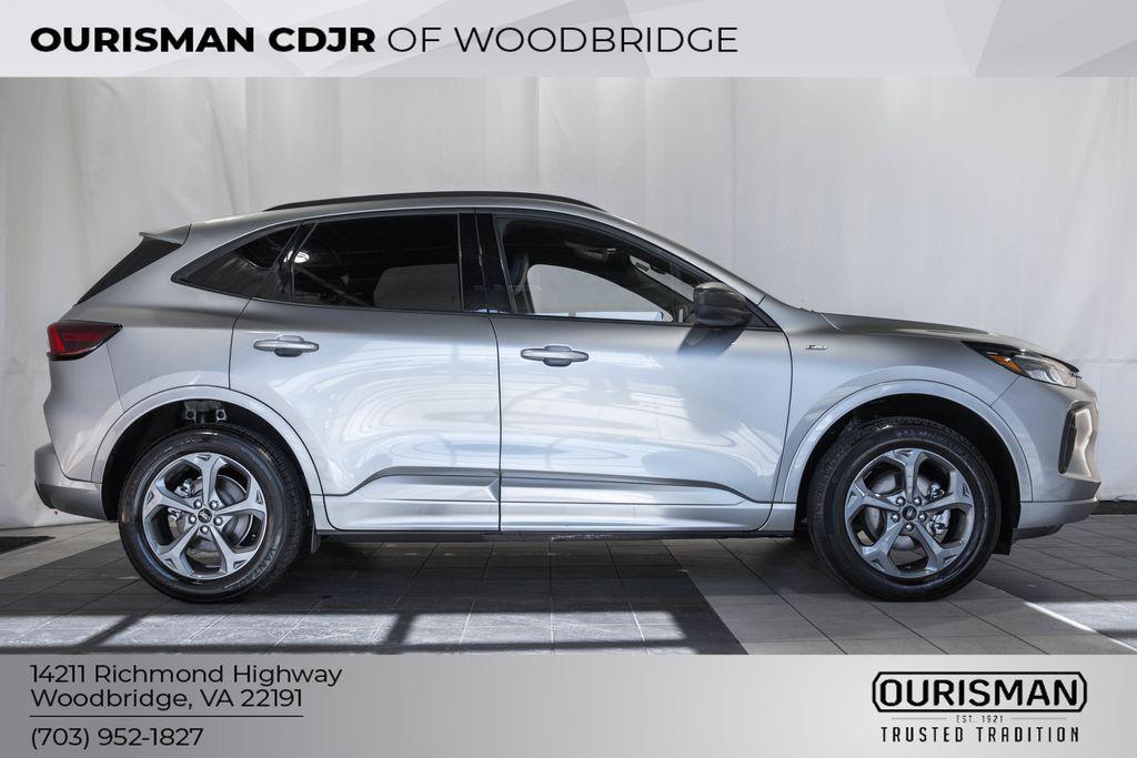 used 2024 Ford Escape car, priced at $19,500