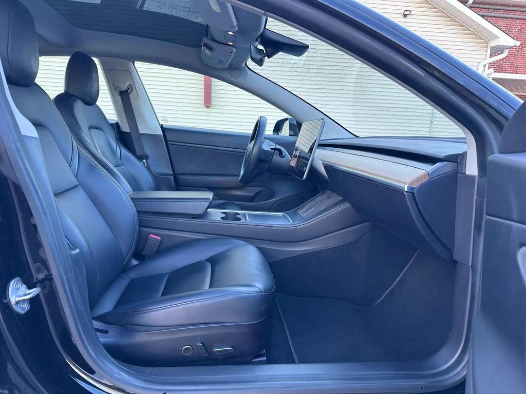 used 2021 Tesla Model 3 car, priced at $21,000
