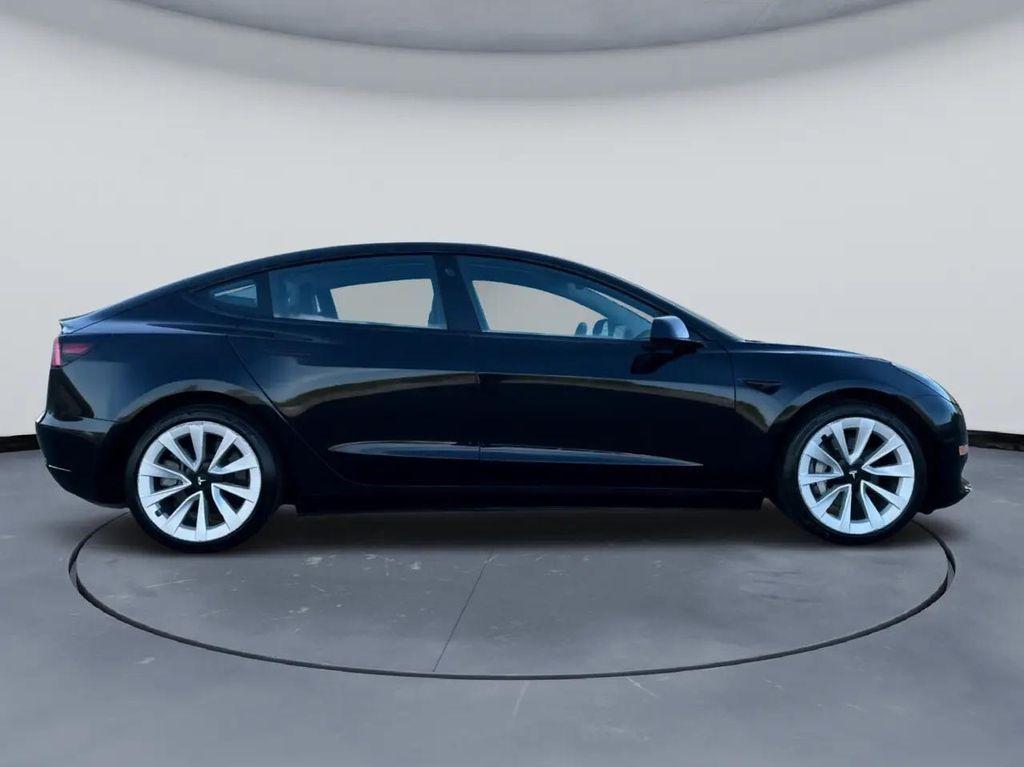 used 2021 Tesla Model 3 car, priced at $21,000
